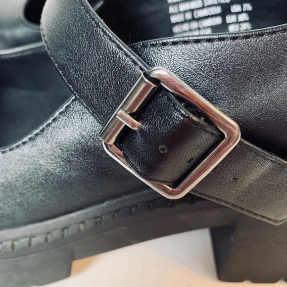 Madden NYC Black Mary Jane Shoe Size 7.5 Platform Chunky Whimsygoth Witchy - Picture 5 of 11